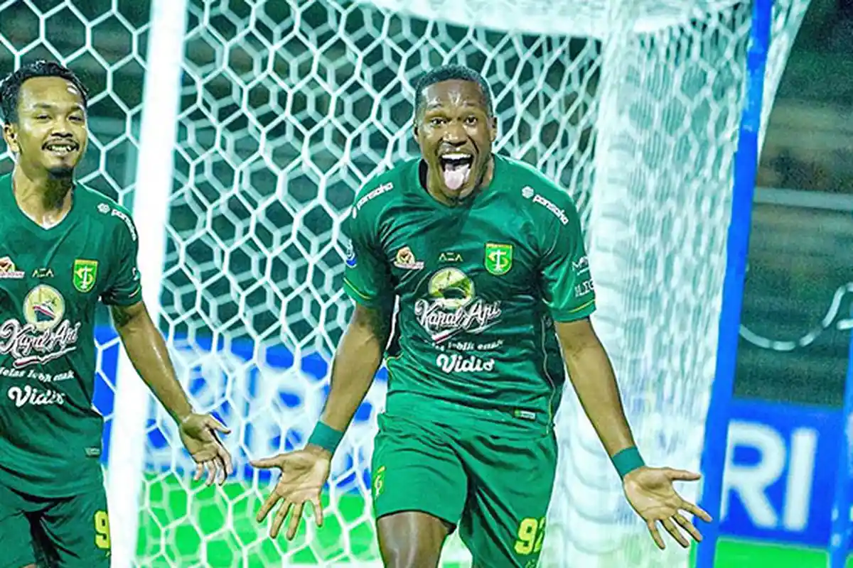 Nasib Ngenes Arsenio Vaalport: Eks Striker Asing Persebaya yang Kini Main di Liga Amatir Belanda