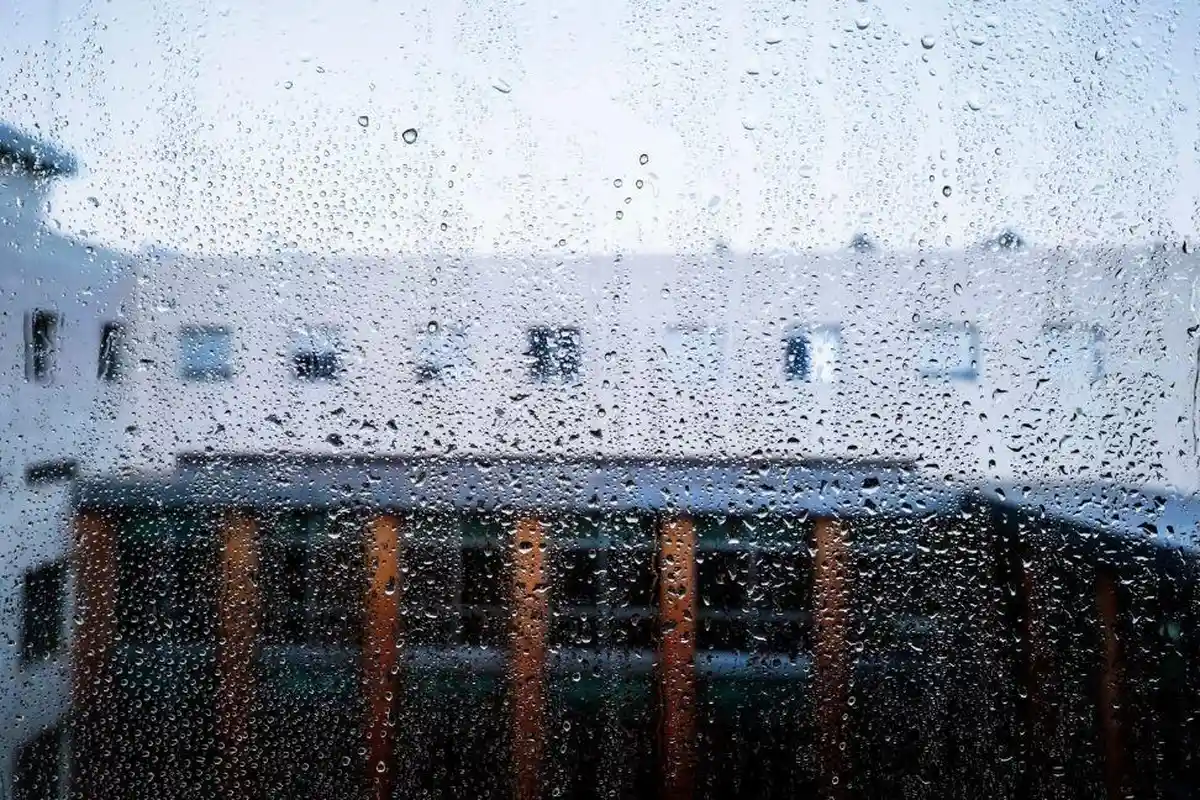 Prakiraan Cuaca Hari Ini 17 September 2025 di Jawa Timur: Sampang-Batu Hujan Petir, Cek Wilayah Lain