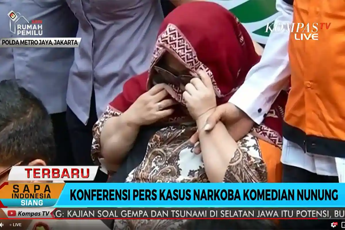 Jawaban Suami saat Ditanya Kado Ulang Tahun Kini Buat Nunung Menangis dan Minta Maaf