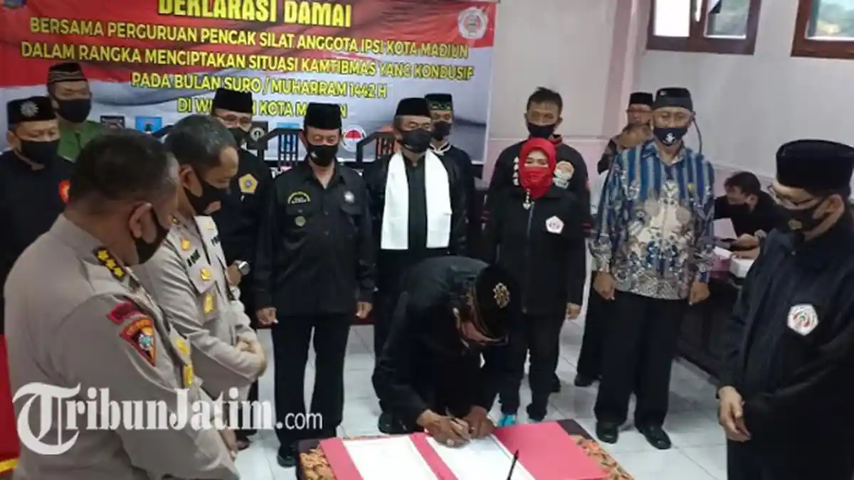 11 Perguruan Silat Kota Madiun Komitmen Ciptakan Suro Damai, Utamakan Protokol Covid-19