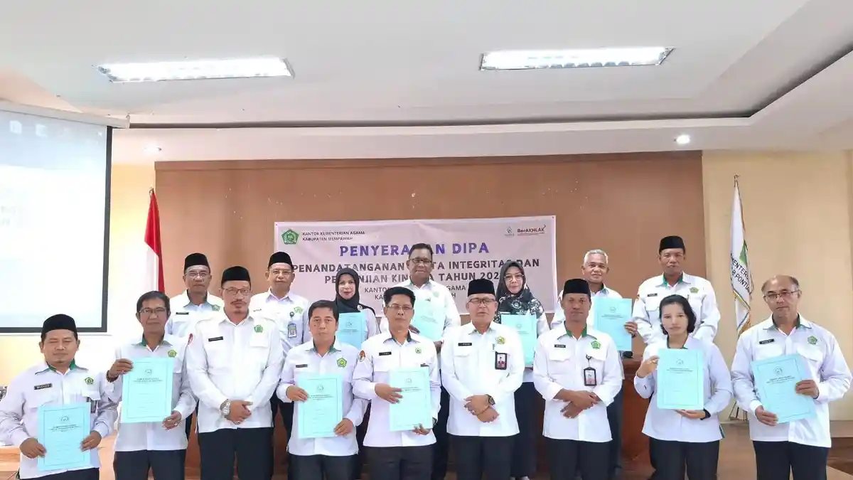 Kemenag Mempawah Komitmen Tingkatkan Kinerja Tahun 2025