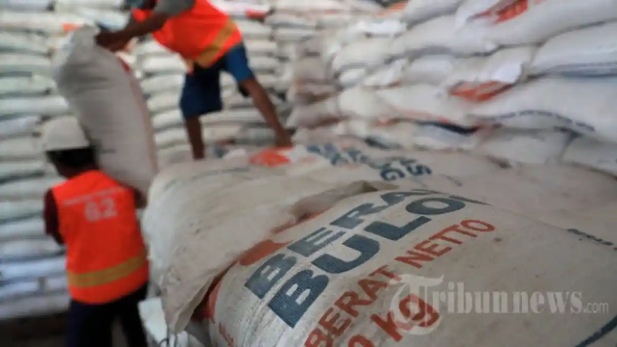 Gudang Bulog Segera Hadir di Taliabu, Pemda Serahkan Hibah Lahan