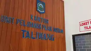 Kantor-Samsat-Taliwang.jpg