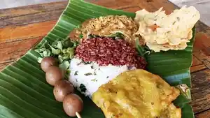Penampakan-seporsi-Nasi-Pecel-Merdeka.jpg