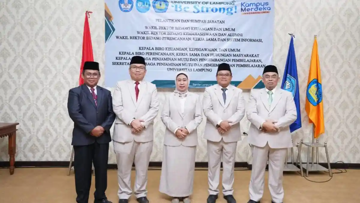 Rektor Unila Lantik Sejumlah Pejabat, Ada Warek Kemahasiswaan dan Alumni