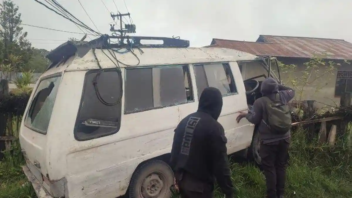 Sopir Tewas Ditikam Buntut Lakalantas, Warga Serang Rumah Terduga Penikaman, 9 Orang Terkena Panah