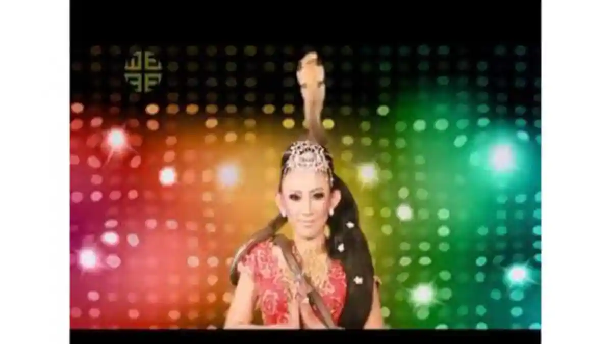 Pedangdut Dewi Sanca Beberkan Kisahnya Selamat dari Percobaan Bunuh Diri