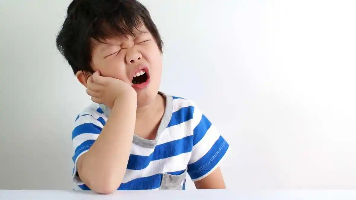 Catat! 7 Makanan Ini Bisa Merusak Gigi Anak, Jangan Sampai Menyesal