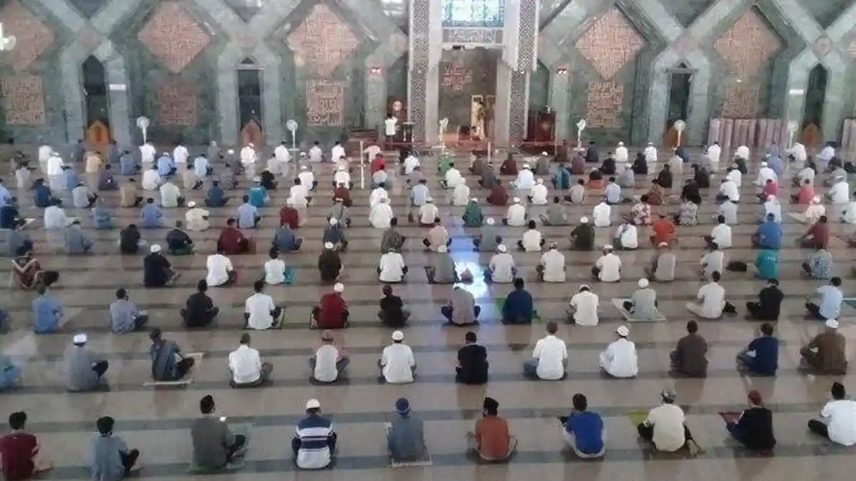 Jadwal Sholat Makassar dan Bandung Hari Ini 20 Juli 2022