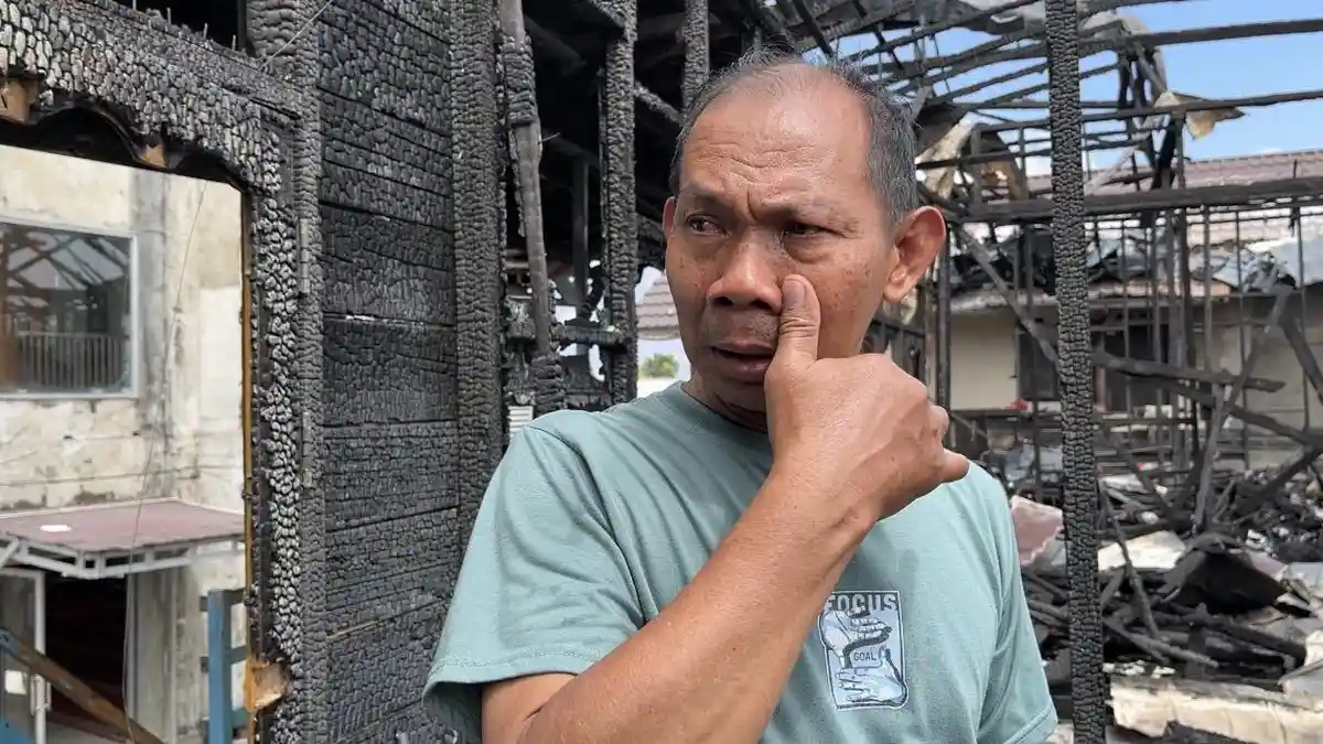 Api Lumat 18 Ruangan Madrasah Muhammadiyah di Banjarmasin, Puluhan Komputer Gosong