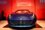 Peluncuran Ferrari California T