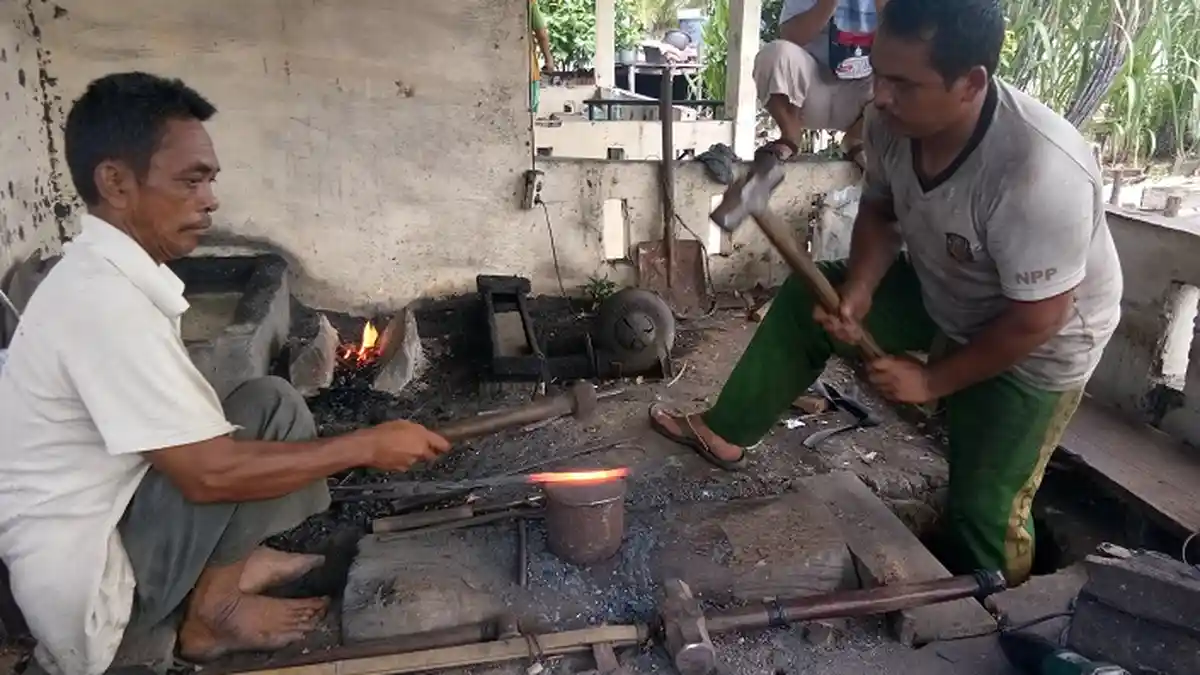 Parang Khas Ujung Bawang Aceh Singkil, Warisan Turun Temurun