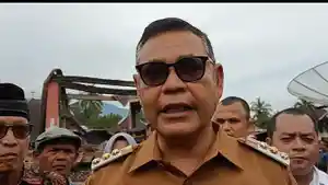 bupati-solok-kebakaran.jpg