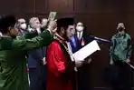 Sah-Anwar-Usman-Adik-Ipar-Jokowi-Dilantik-Jadi-Ketua-MK-Periode-2023-2028.jpg
