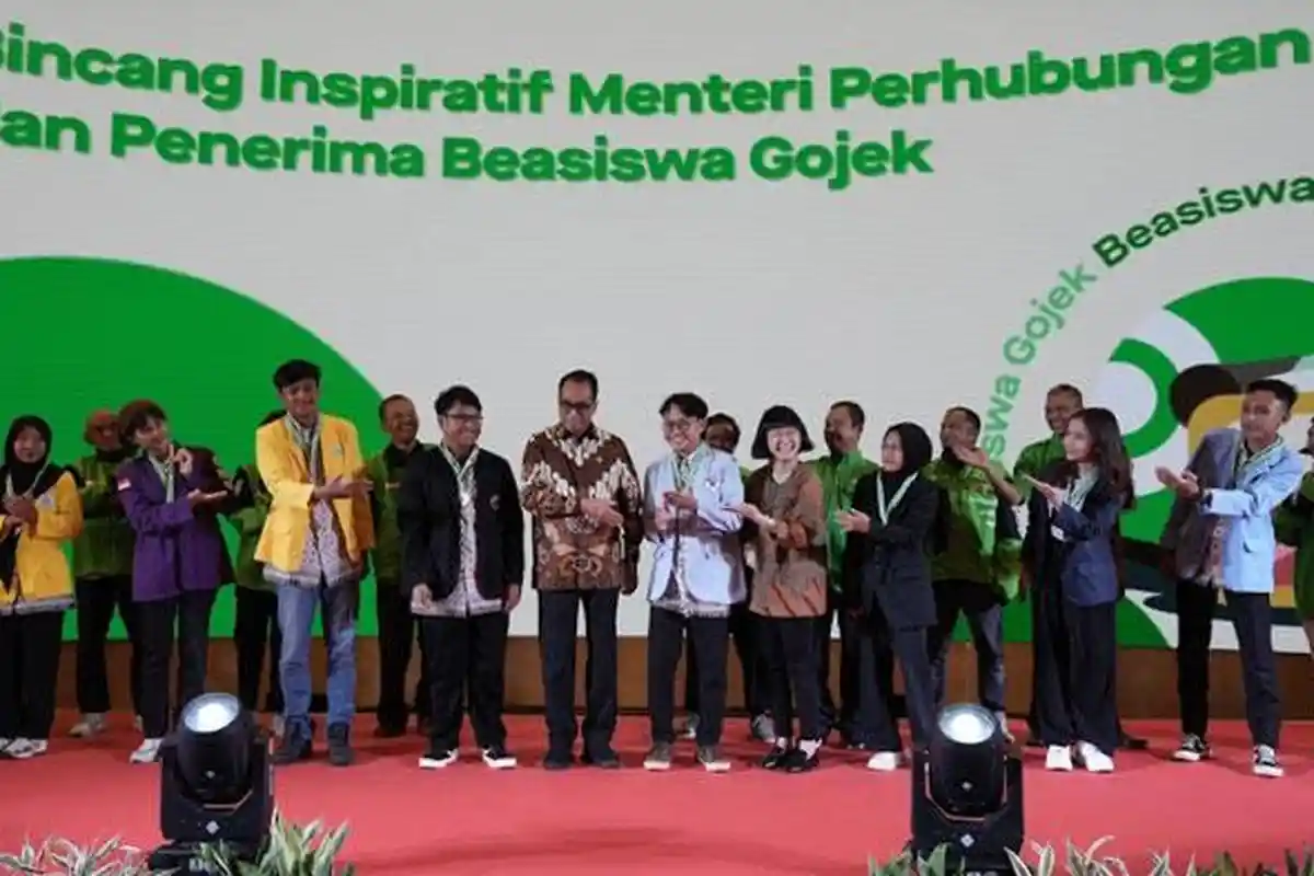 Cetak Lulusan Angkatan Pertama, Menhub RI Apresiasi Program Beasiswa Gojek