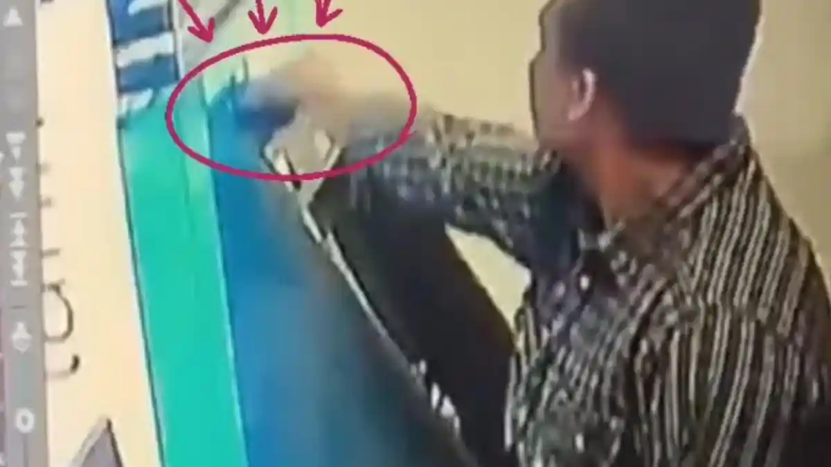 Heboh Seorang Pria Terekam CCTV Ambil Dompet Ketinggalan di Mesin ATM SPBU