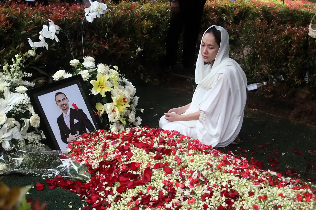 3 Bulan sebelum Ashraf Sinclair Meninggal, BCL Sempat Curhat Ini: Tak Bisa Bayangkan Hidup Tanpa Dia