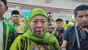 Khofifah-Indar-Parawansa-saat-merespon-pernyataan-Cak-Imin-2131.jpg