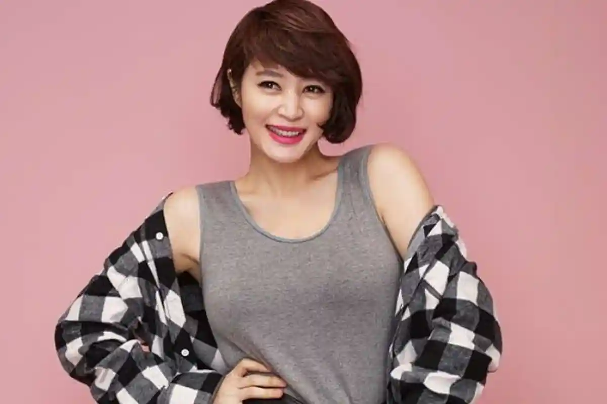 Kim Hye Soo Disebut-sebut Jadi Pasangan Joo Ji Hoon di Drama Korea Hyena, Gantikan Song Hye Kyo?