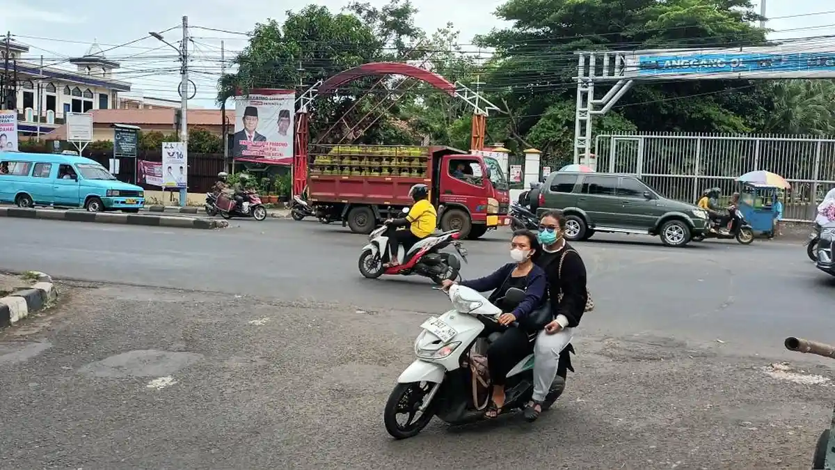 Dinas Bina Marga Bangun JPO di GOR Ciracas, Target Rampung Akhir 2026 - Tribunjakarta.com