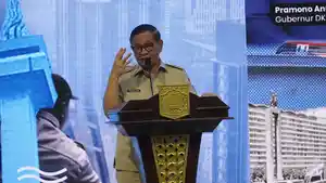 Pramono-Anung-berbicara-dalam-Talk-Show-WarTalks.jpg