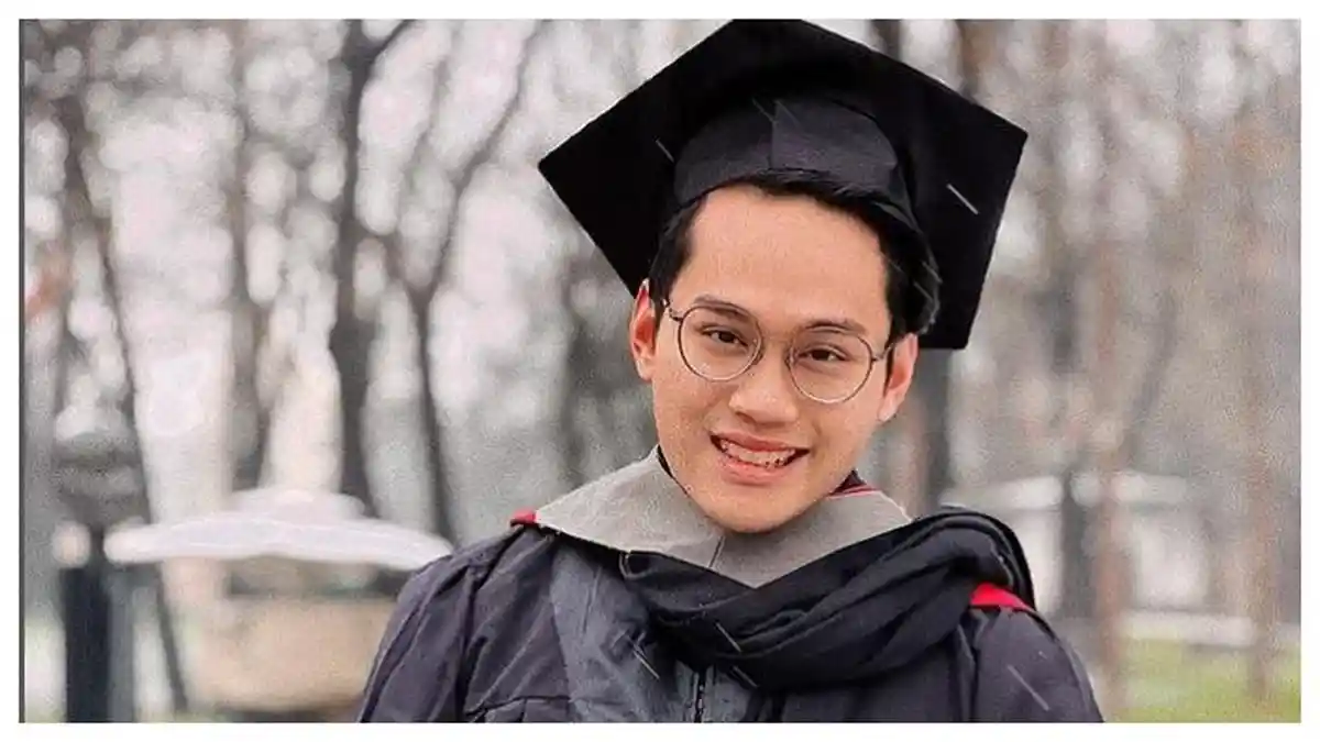 Indra Kenz Akhirnya Serahkan Mobil Tesla Rp 1,5 Miliar yang Dibelinya saat Tak Bisa Tidur