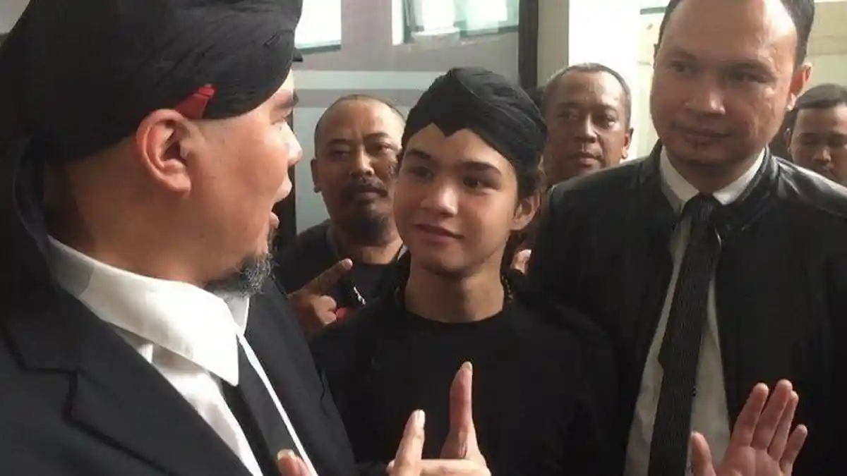 Ahmad Dhani Ayah Dul Jaelani Disebut Akan Bebas Desember