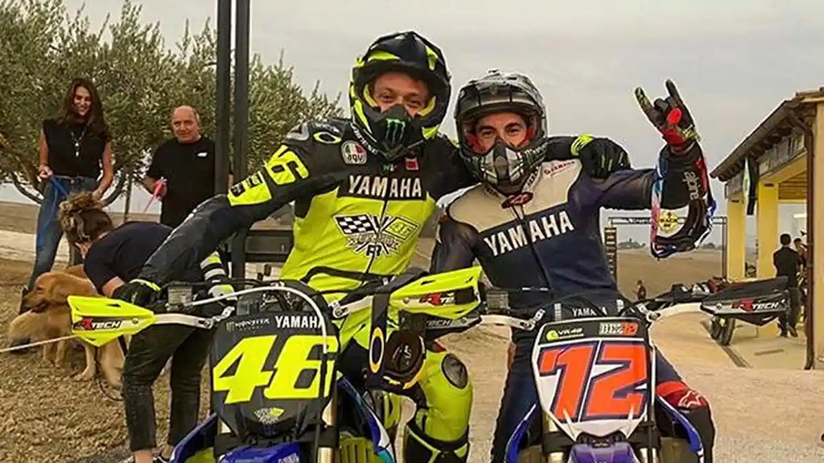 Rossi Ajak Vinales Main Di Flat Track, Ini Jadwal dan Siaran Langsung MotoGP Emilia Romagna 2020