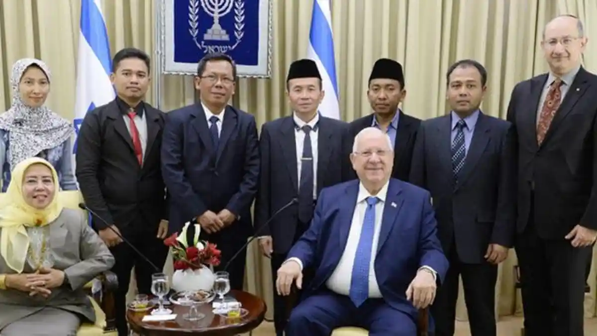 Begini Tanggapan MUI Soal Anggotanya yang Berkunjung dan Bertemu Presiden Israel
