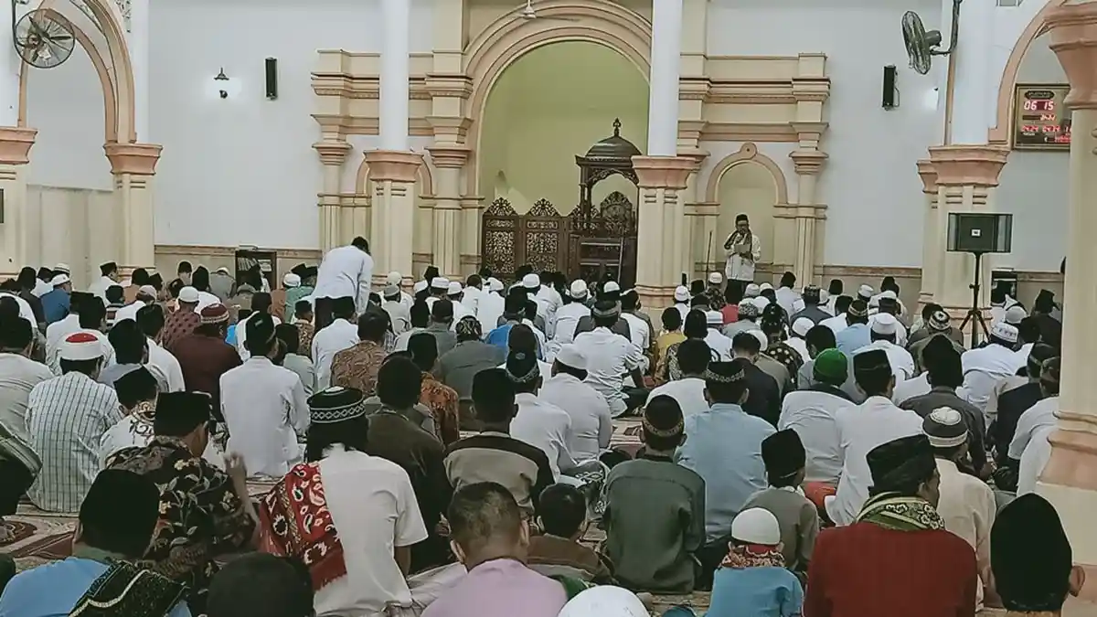 Inilah Makna Idul Adha Menurut Bupati Pekalongan Asip Kholbihi