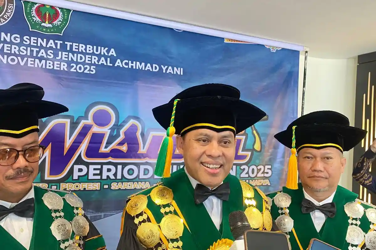 Persaingan Semakin Ketat, Lulusan Unjani Diminta Tak Sia-siakan Peluang