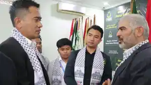 Ketua-Umum-PBB-Gugum-Ridho-Putra-dan-Ketua-YPSP-Dr-Ahed-Abu-Al-Atta.jpg