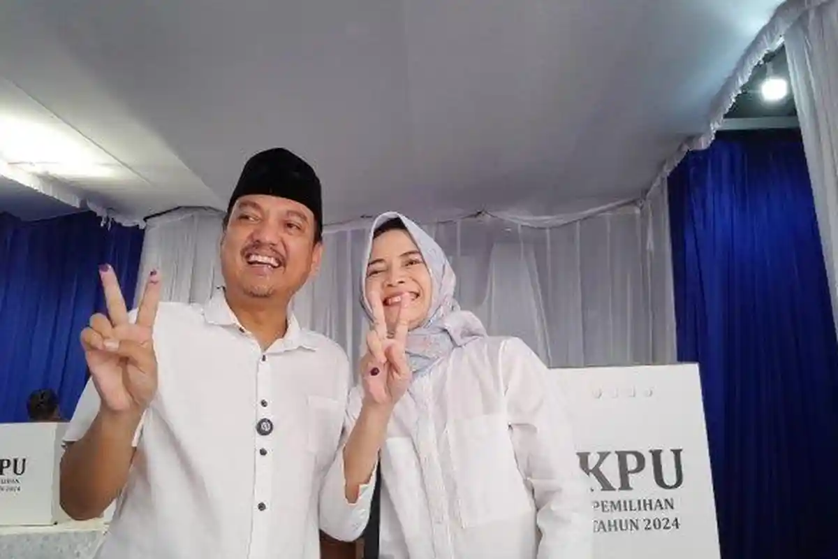 Salat Dhuha sebelum Mencoblos ke TPS, Yoyok Sukawi Mengaku Optimis Bisa Menang di Pilwakot Semarang