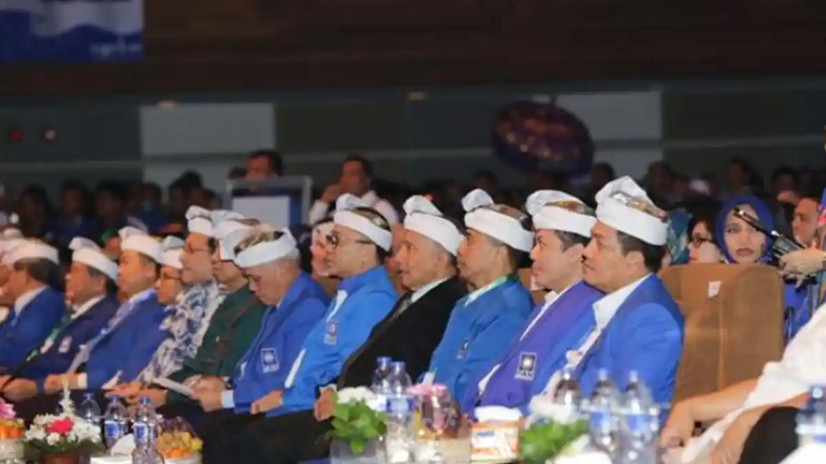 Klaim Yakin Akan Menang Kubu Hatta Rajasa Vs Zulkifli Hasan Makin Memanas