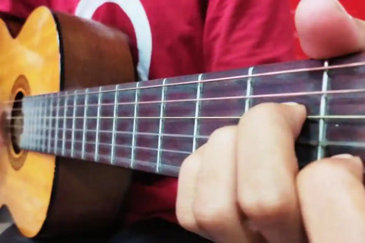 Chord dan Lirik Lagu Sasak Bagian Awak - Tuaq Ujar