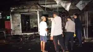 Kompor-Tiba-tiba-Meledak-Kerugian-Kebakaran-di-Jalan-Gatsu-Bali-Ditaksir.jpg