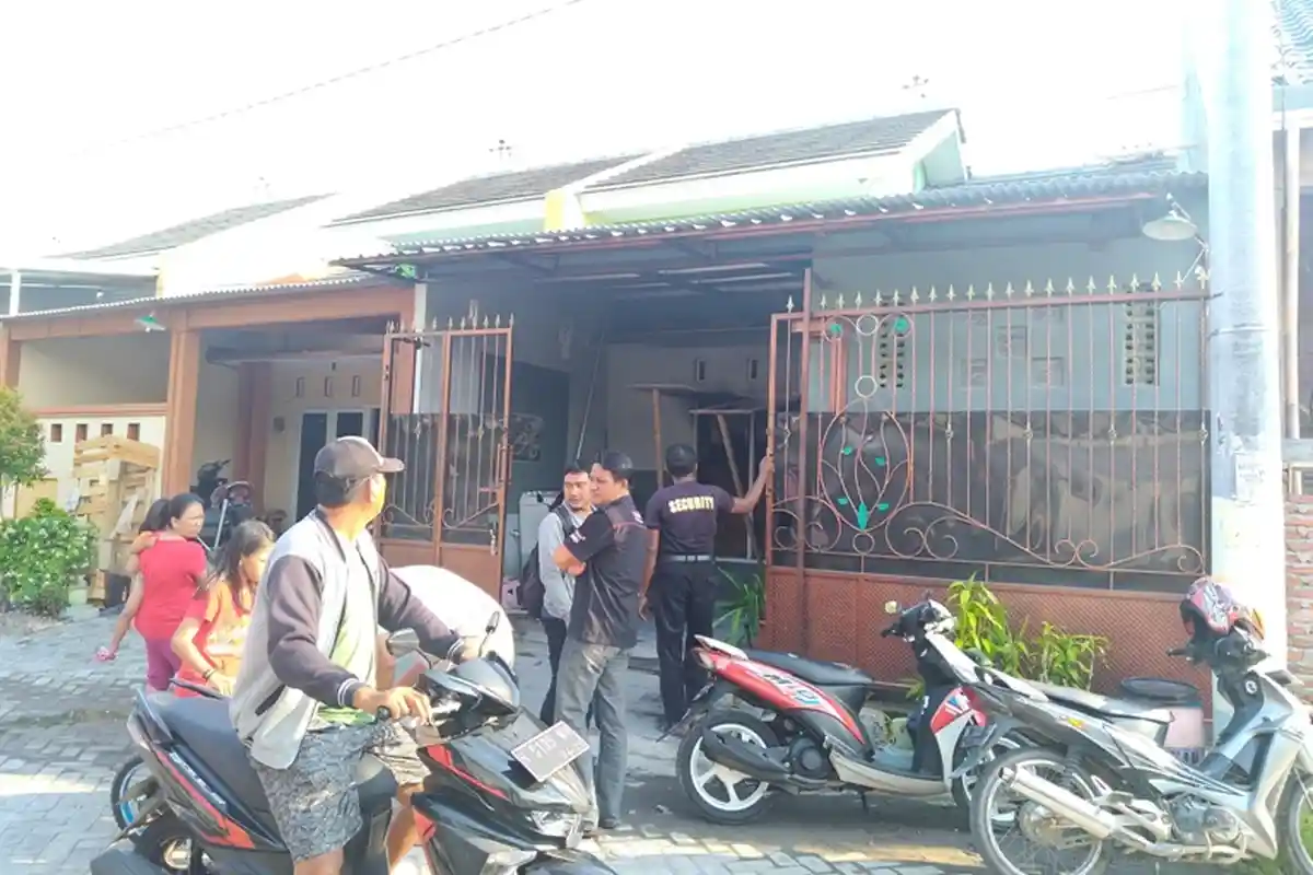 Kebakaran Di Perum Griya Dempel Baru Kota Semarang Diduga Karena Arus Pendek