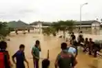 Hujan Lebat Akibatkan Pantai Barat Longsong dan Banjir
