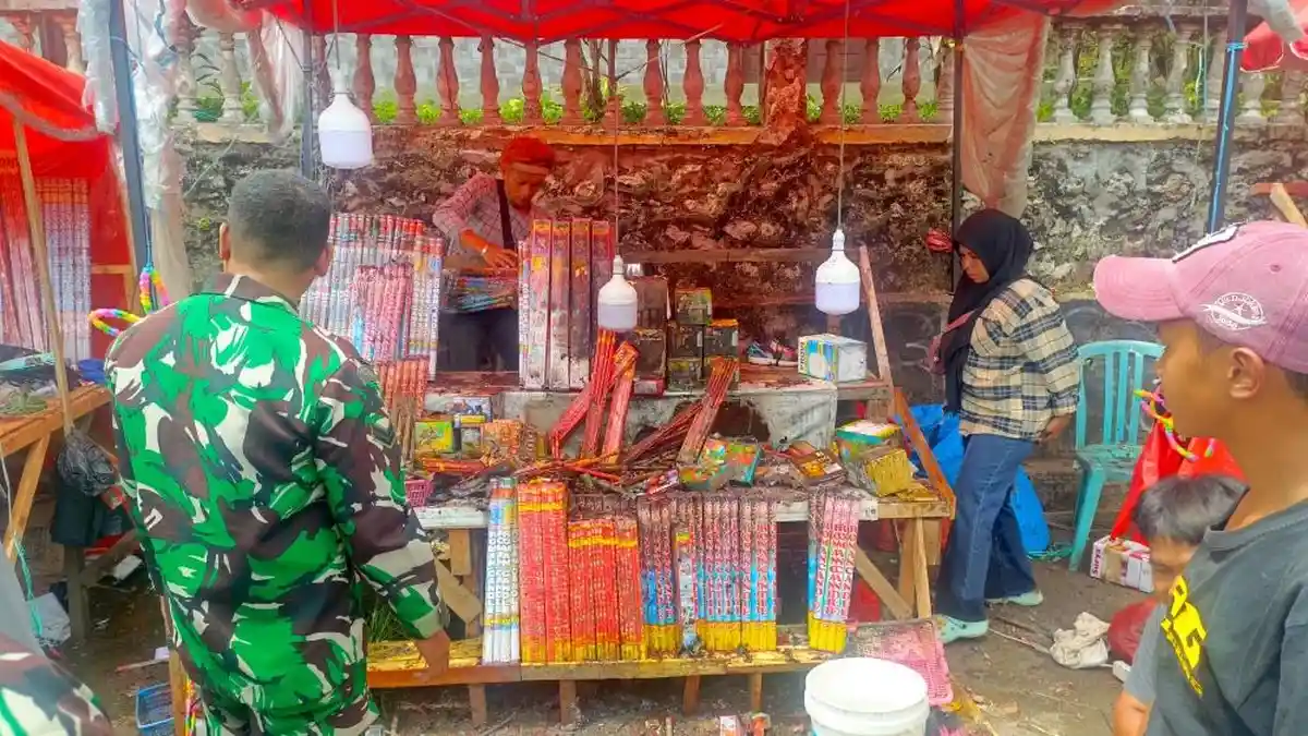 Ledakan Kios Petasan Gegerkan Kota Makale Tana Toraja, Diduga Akibat ...