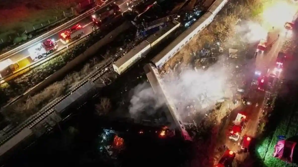 Kecelakaan Maut Tadi Pagi, 16 Orang Tewas Setelah Tabrakan 2 Kereta Api, Korban: Seperti Gempa