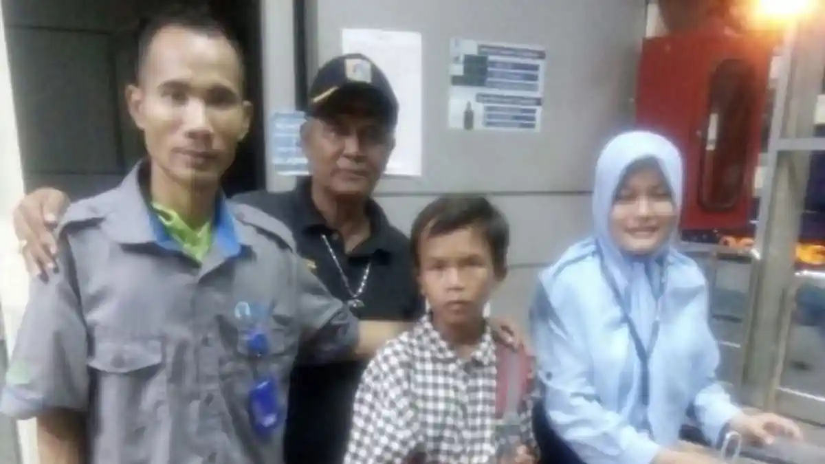 Dipalak Preman di Angkot, Remaja Ini Kebingungan Untuk Pulang
