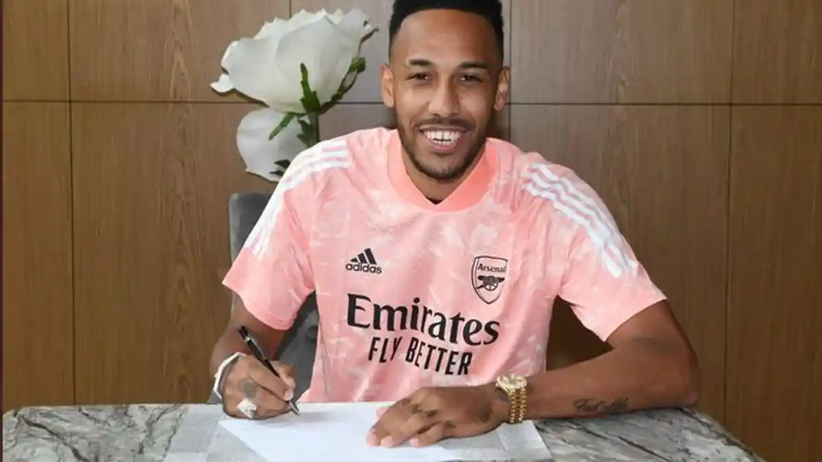 2 Alasan Ini yang Membuat Aubameyang Menandatangani Kontrak Baru di Arsenal