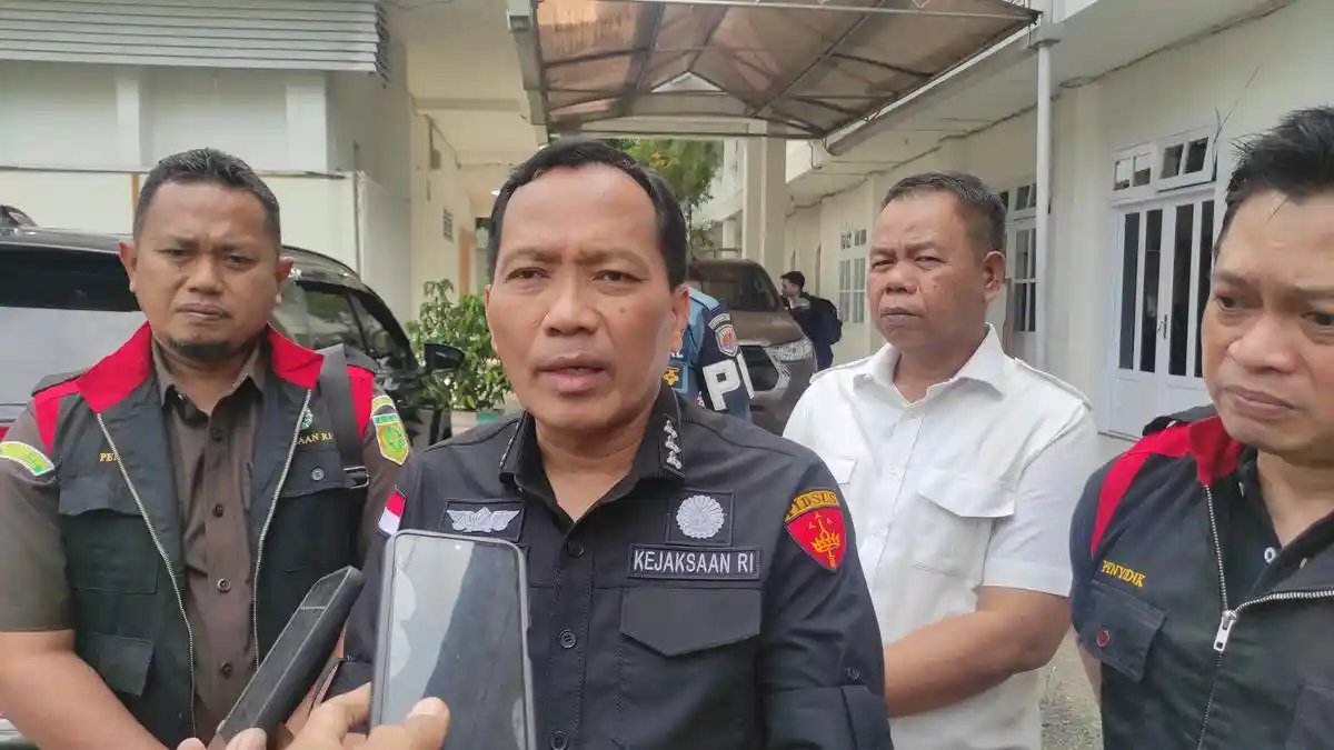 Kejati Gorontalo Bicara Potensi Panggil Adhan Dambea atau Marten Taha Terkait Kasus Korupsi Perjadin