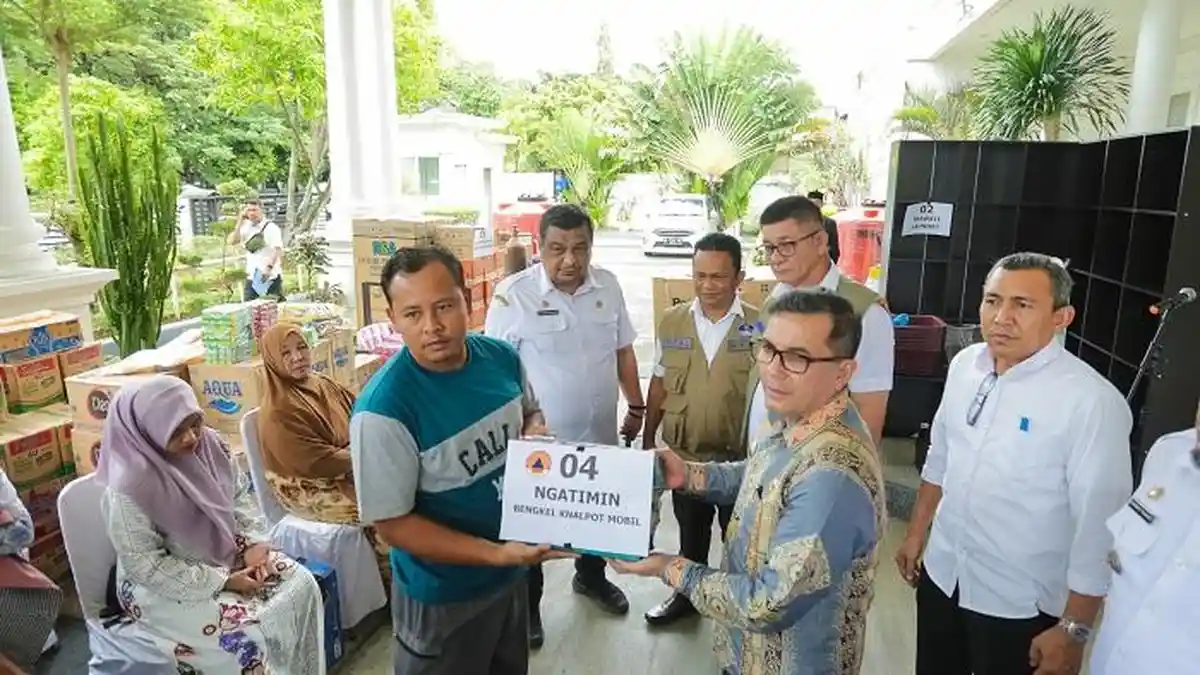 5 Korban Kebakaran Geuceu Iniem Banda Aceh Terima Bantuan Pemulihan Ekonomi Pasca Bencana