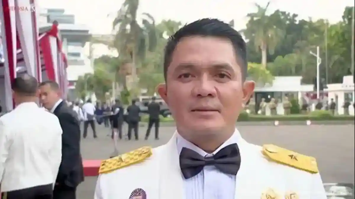 Sosok Ariyo Windutomo, dari Kepala Sekretariat Presiden Naik Pangkat ...