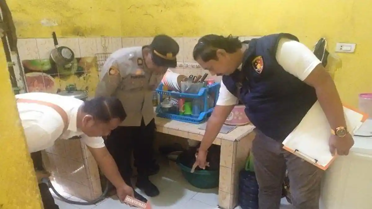 BREAKING NEWS : Mahasiswi Ditemukan Meninggal di Kosan Diduga Usai Aborsi