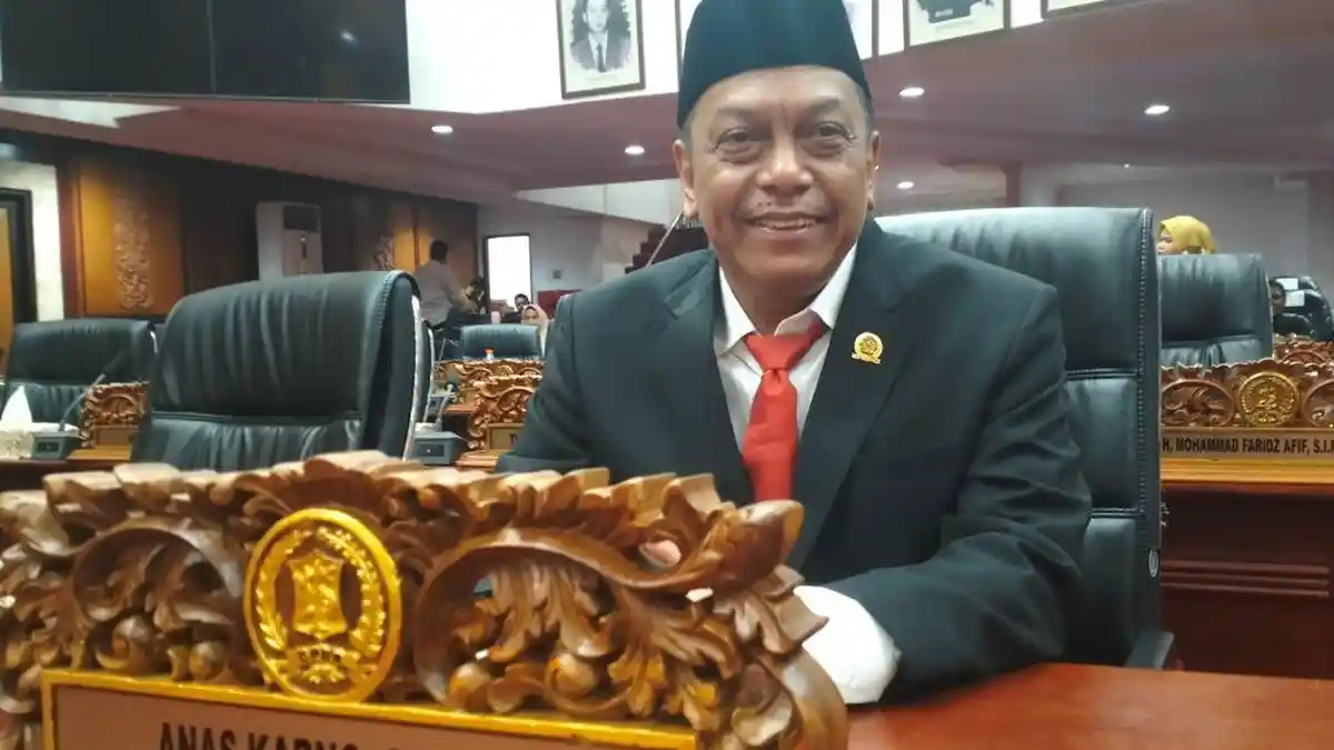 Duduki Kursi Sekretaris Komisi A, Anas Karno Janji Responsif Aduan Warga 