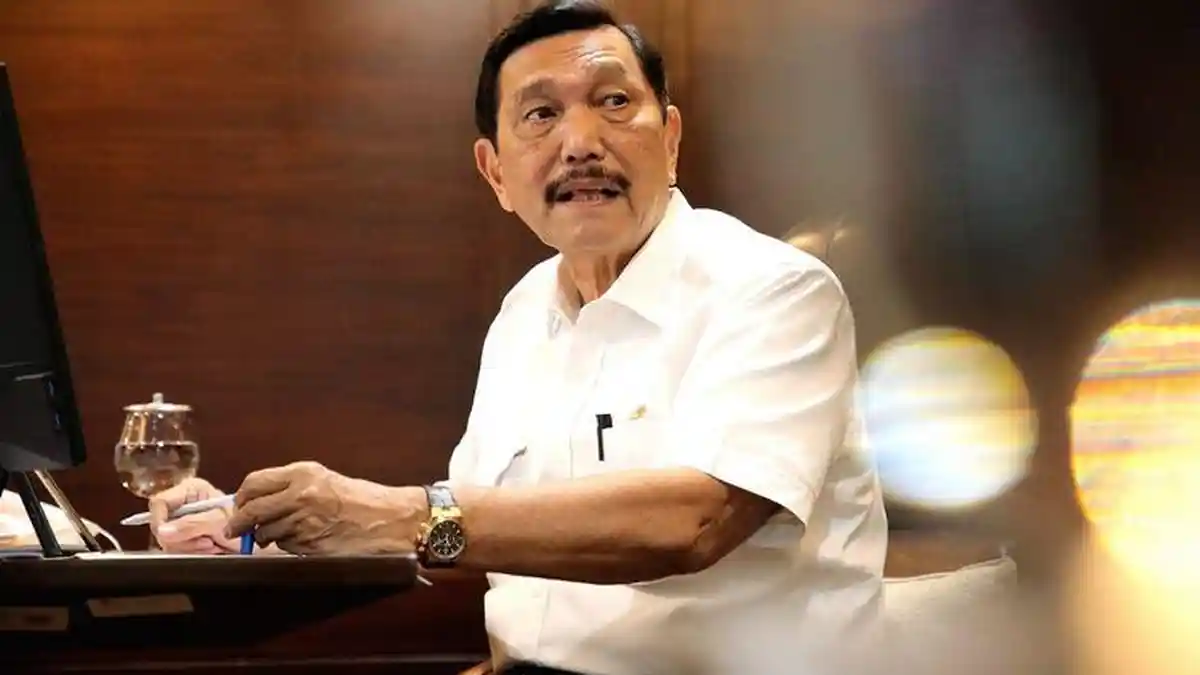 Jurus Menteri Luhut Atasi Polemik Harga Minyak Goreng Mahal dan Langka