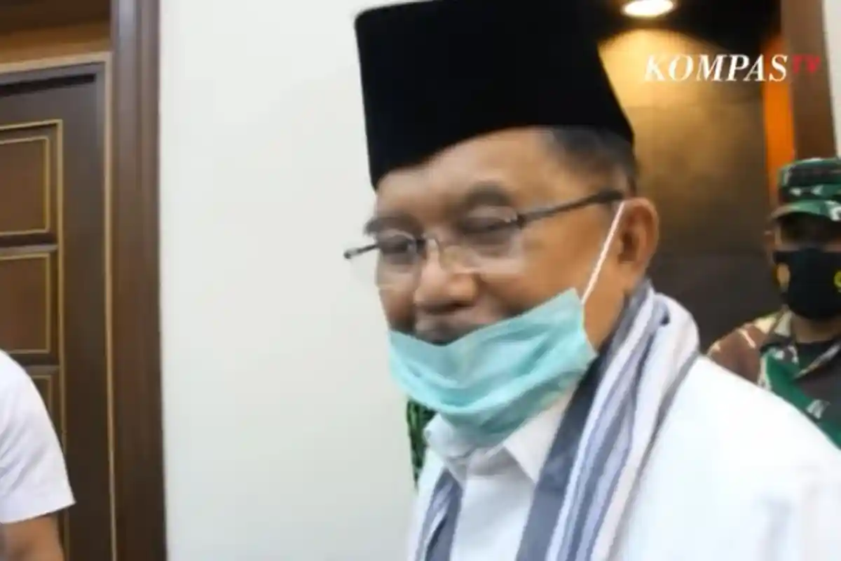 Beredar Poster Deklarasi Jusuf Kalla-AHY untuk Pilpres 2024, Lihat Respons JK Cuma Tersenyum