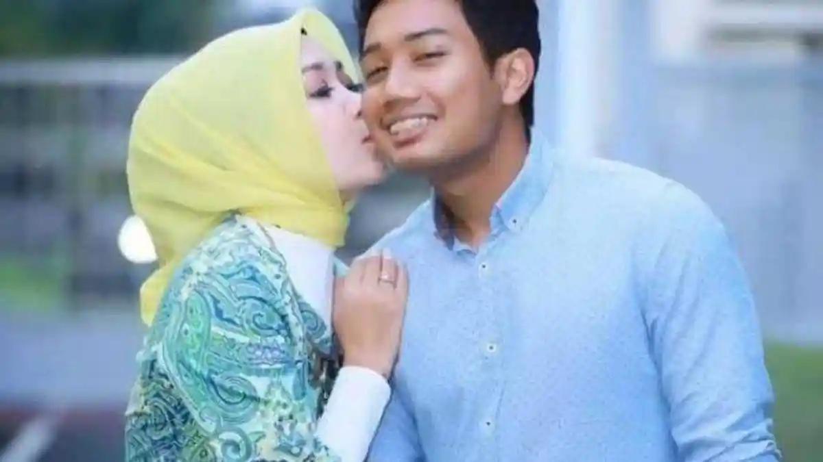 Atalia Praratya Istri Ridwan Kamil Pernah Dikirimi Benda Ini oleh Tukang Ojek yang Dulu Dibantu Eril